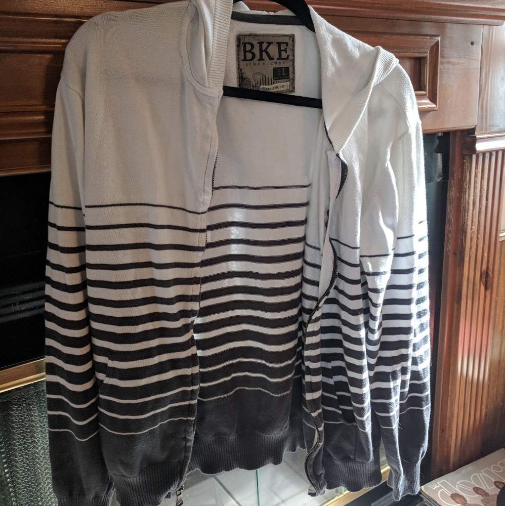 Men's BKE zip-up sweater with hood